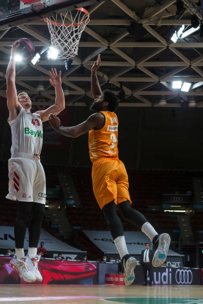 青年赛事中 青年赛事中