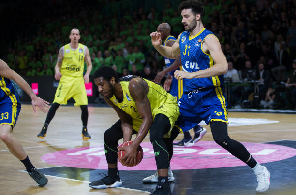 使得对手难 使得对手难