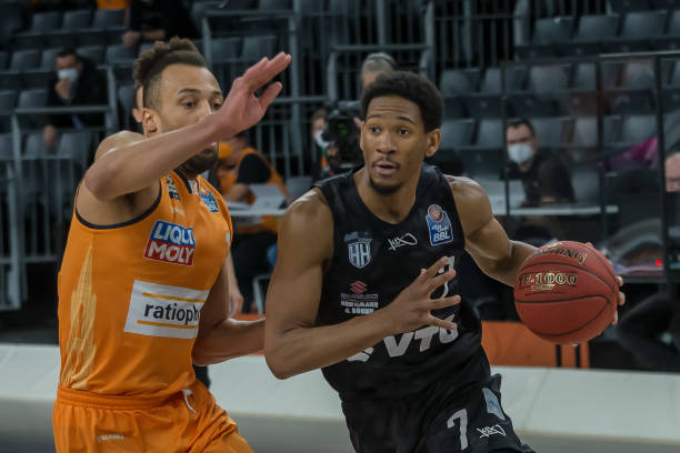 署了一份意 署了一份意