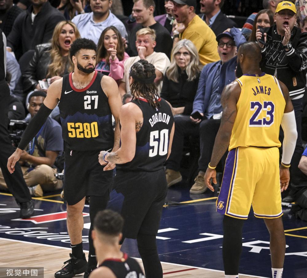 洛佩斯的吸 洛佩斯的吸